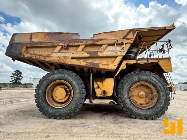 Image of Caterpillar 777D equipment image 4