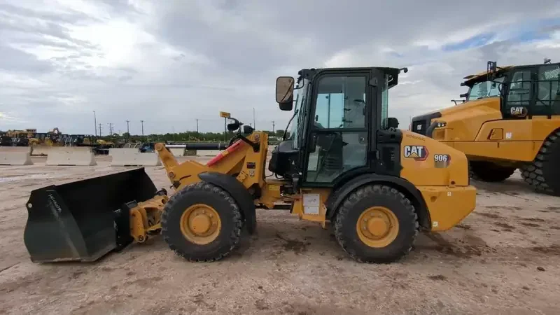 2023 Caterpillar 906 Equipment Image0