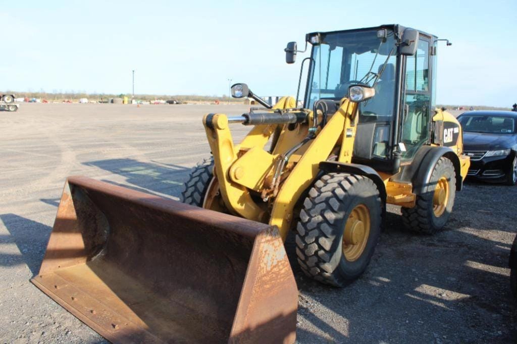 Caterpillar 906H2 Equipment Image0