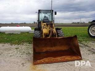 Main image Caterpillar 908M 6