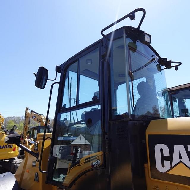 Image of Caterpillar 914M equipment image 1