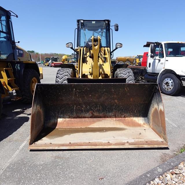 Image of Caterpillar 918M equipment image 2