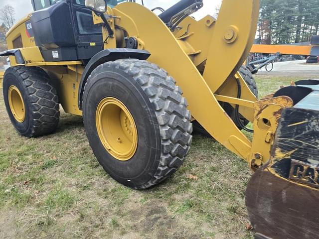 Image of Caterpillar 924G equipment image 3