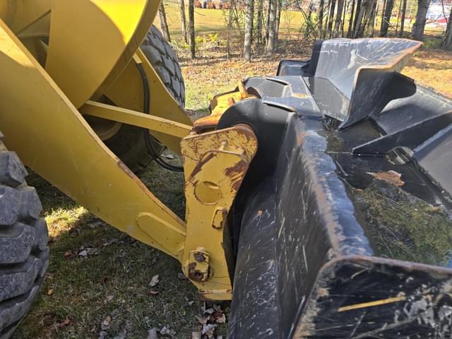 Image of Caterpillar 924K equipment image 4