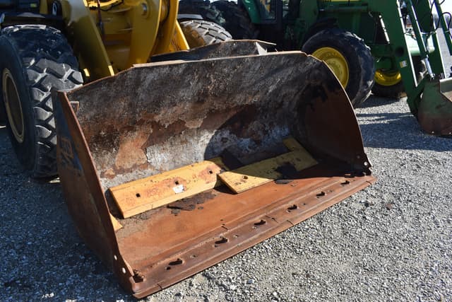 Image of Caterpillar 924K equipment image 4