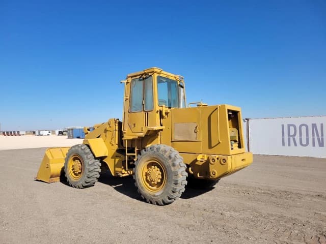 Image of Caterpillar 926 equipment image 2