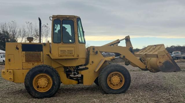 Image of Caterpillar 926 equipment image 1