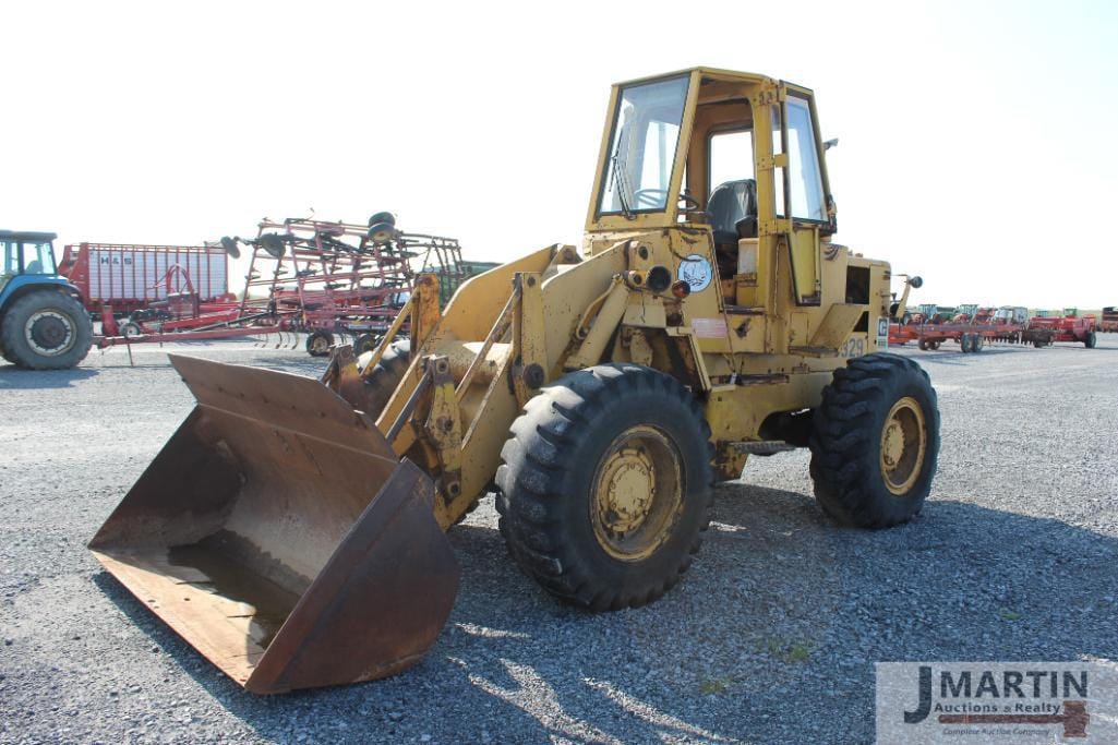 Main image Caterpillar 930