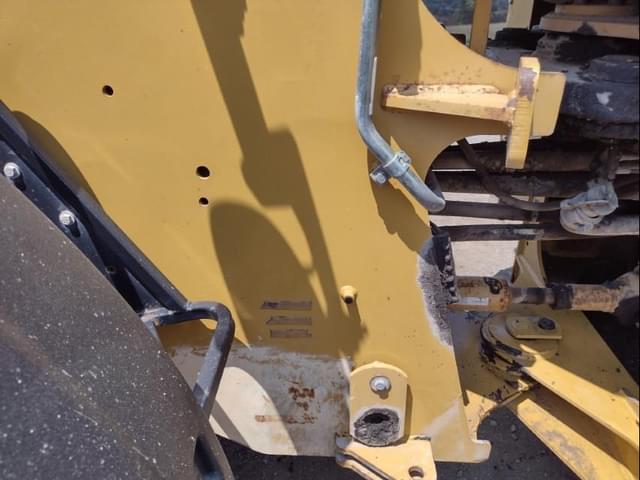 Image of Caterpillar 930G equipment image 4