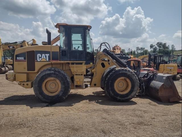 Image of Caterpillar 930G equipment image 2