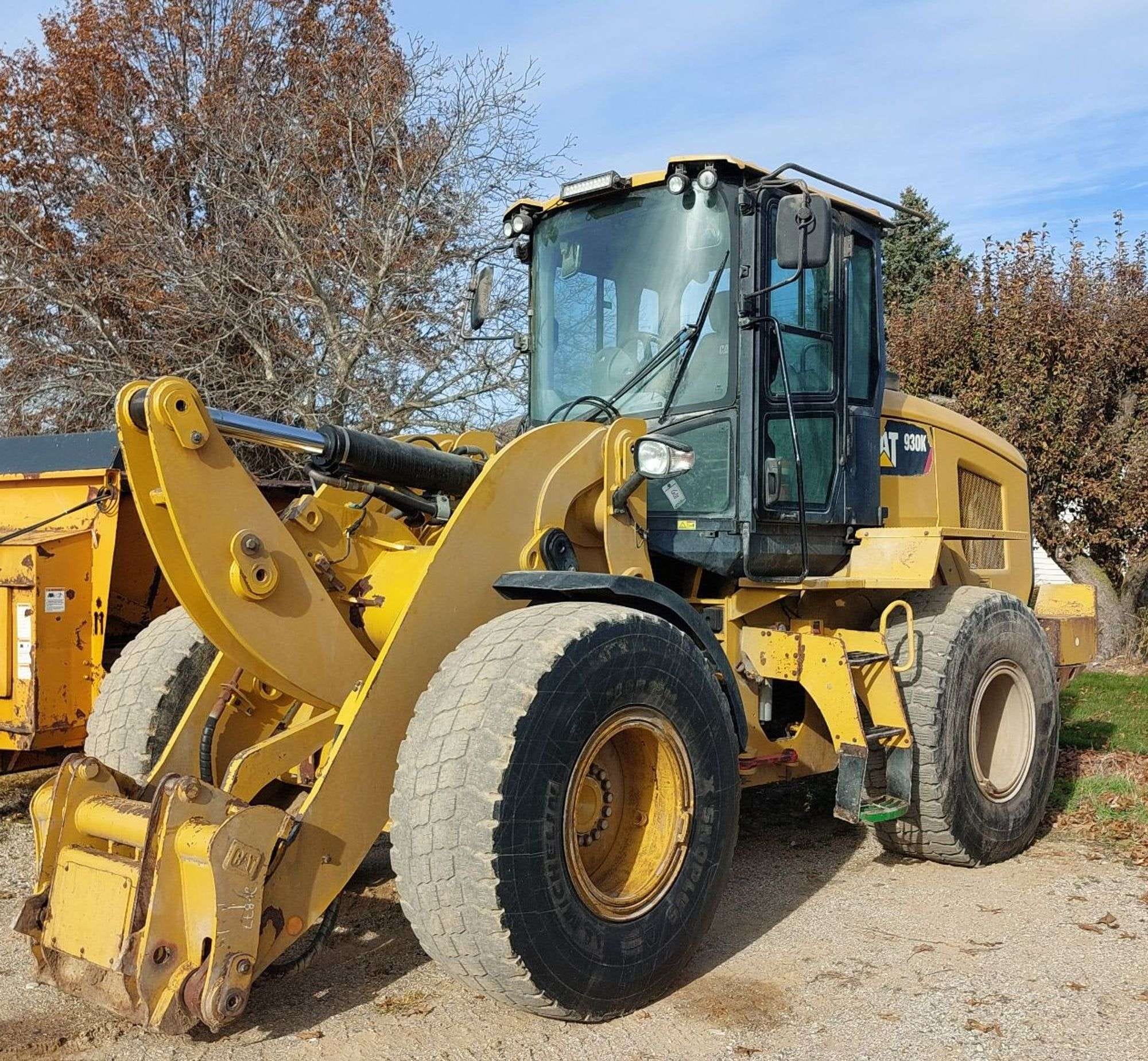 Caterpillar 930K Equipment Image0