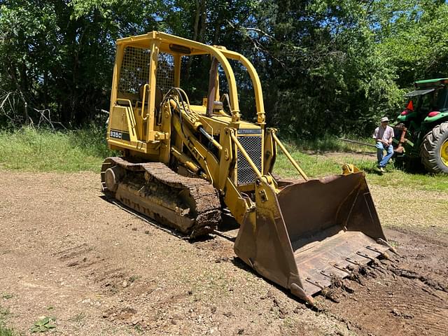 Image of Caterpillar 935C equipment image 3