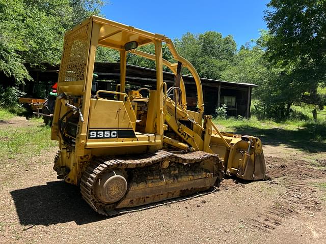 Image of Caterpillar 935C equipment image 4