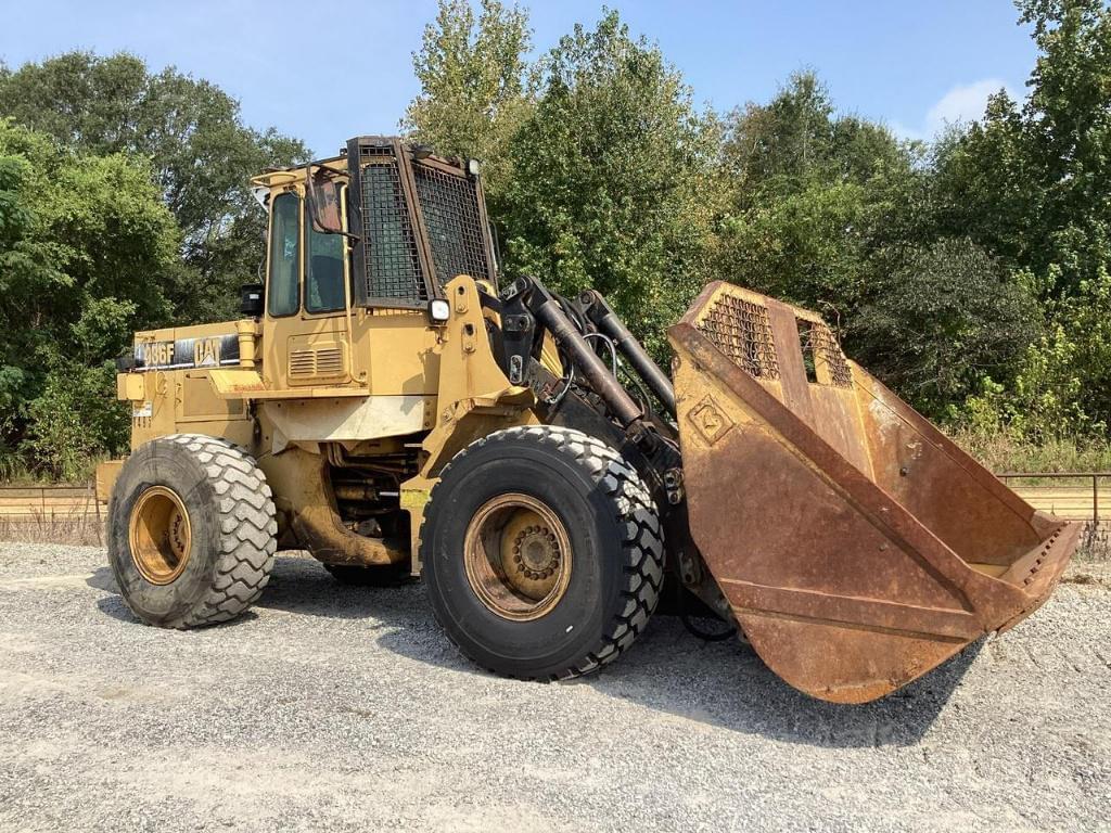 Image of Caterpillar 936F Primary image