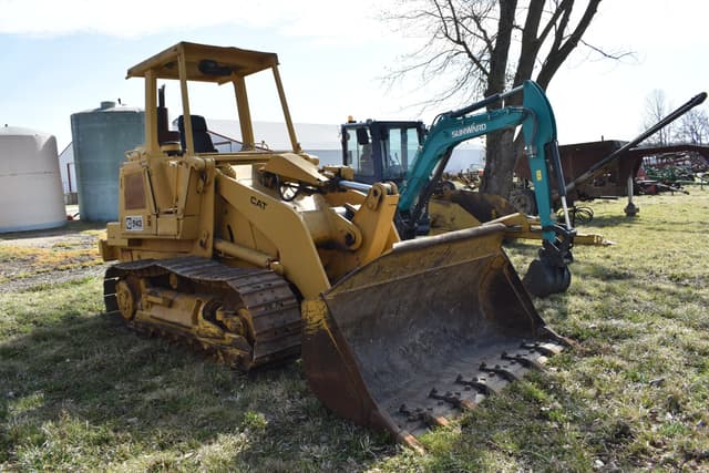 Image of Caterpillar 943 equipment image 2