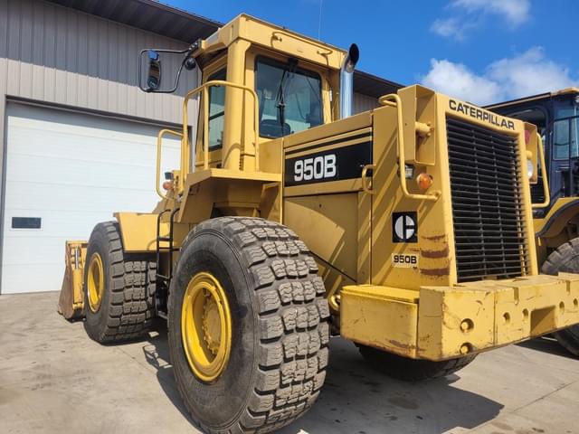 Image of Caterpillar 950B equipment image 3