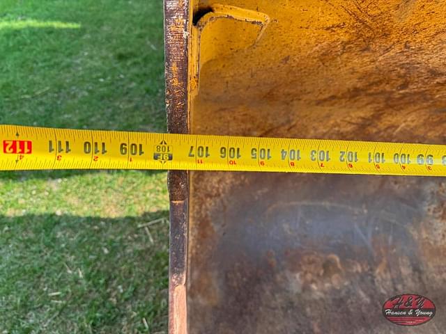 Image of Caterpillar 950F equipment image 2