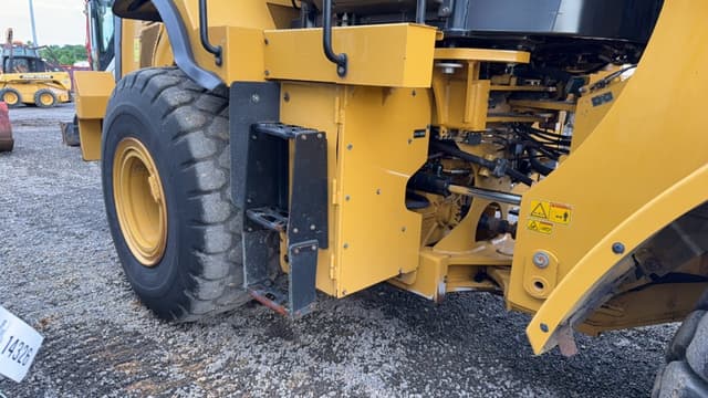 Image of Caterpillar 950M equipment image 4
