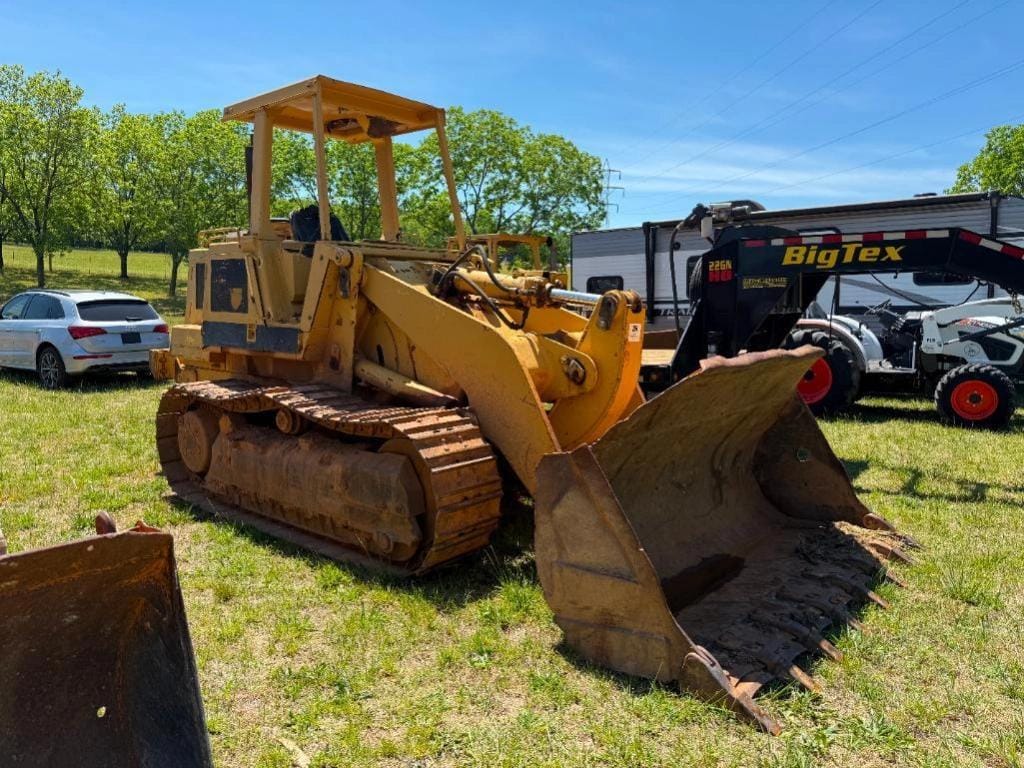 Caterpillar 953 Equipment Image0