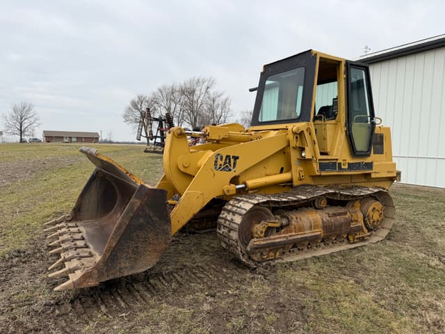 Image of Caterpillar 953B equipment image 1