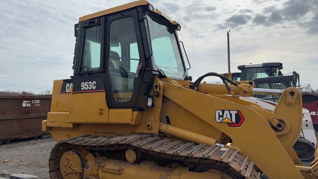 Image of Caterpillar 953C equipment image 3