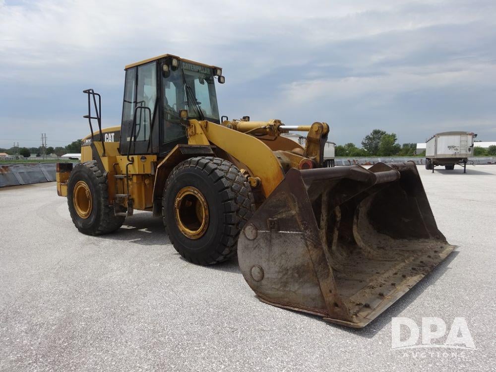 SOLD - Caterpillar 962G Lot No. 140 Construction with 21,700 Hrs ...