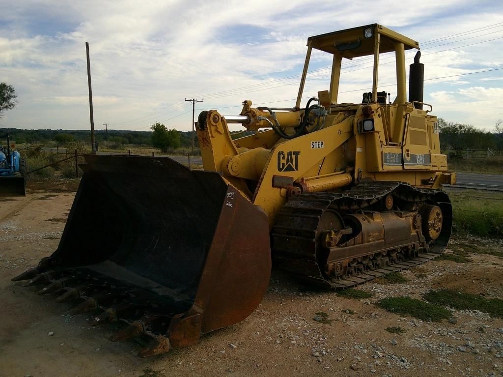 Caterpillar 963B Equipment Image0