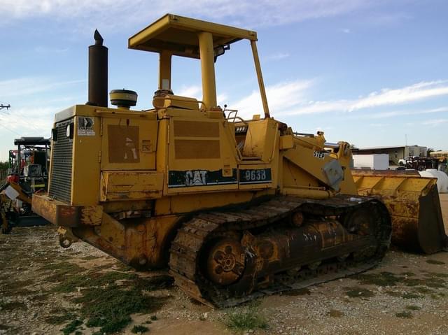 Image of Caterpillar 963B equipment image 3