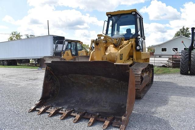 Image of Caterpillar 963C equipment image 3