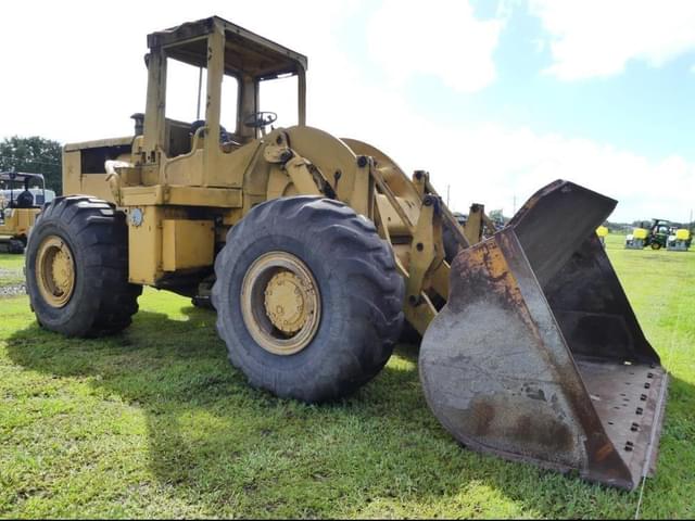 Image of Caterpillar 966 equipment image 1