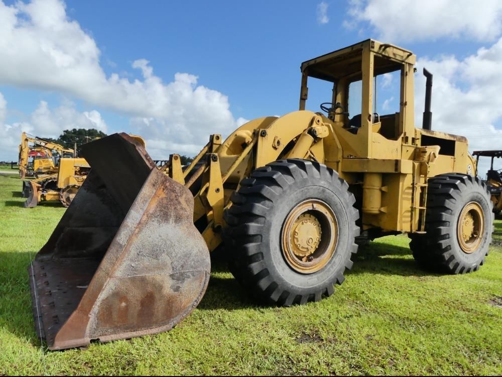 Caterpillar 966 Equipment Image0