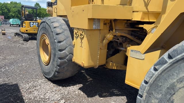 Image of Caterpillar 966F equipment image 4