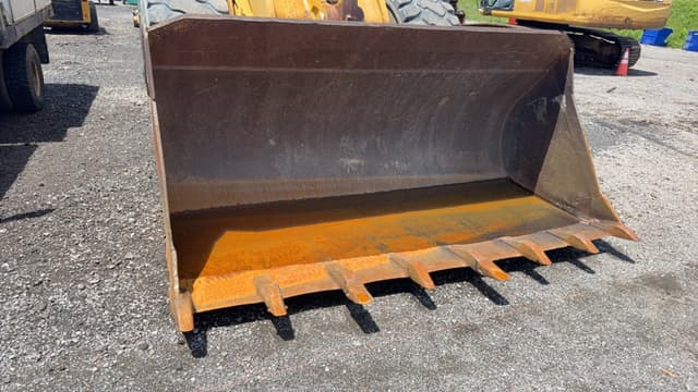 Image of Caterpillar 966F equipment image 3