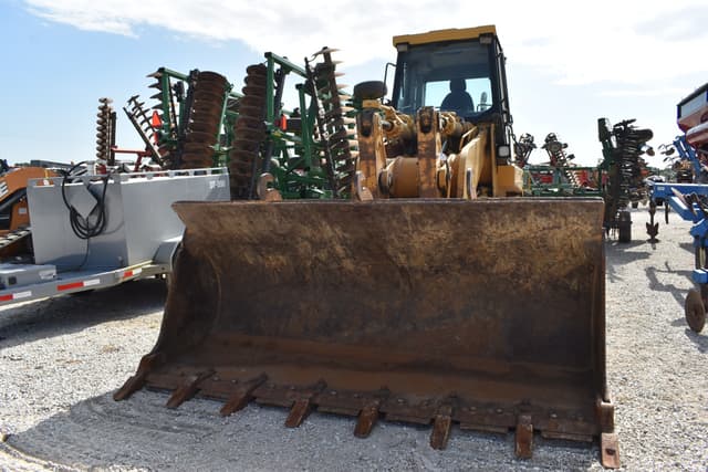 Image of Caterpillar 973 equipment image 1