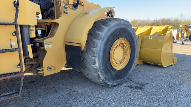 Image of Caterpillar 980H equipment image 4