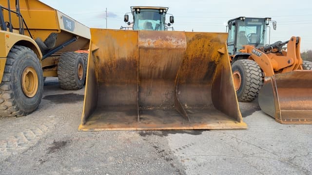 Image of Caterpillar 980K equipment image 1