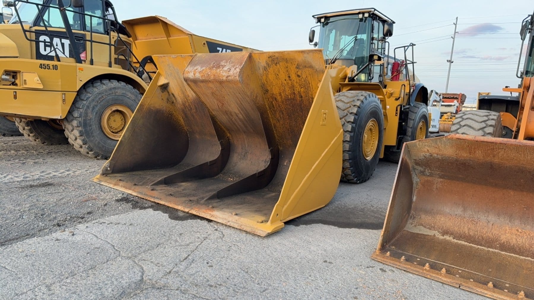Caterpillar 980K Equipment Image0