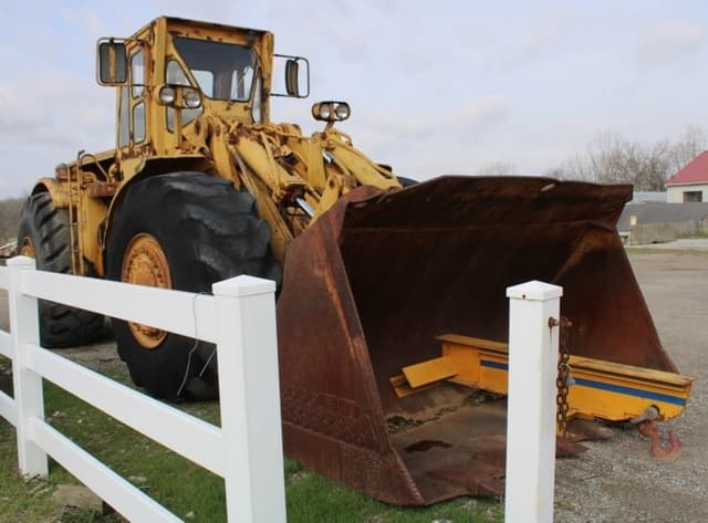 Image of Caterpillar 988 equipment image 3