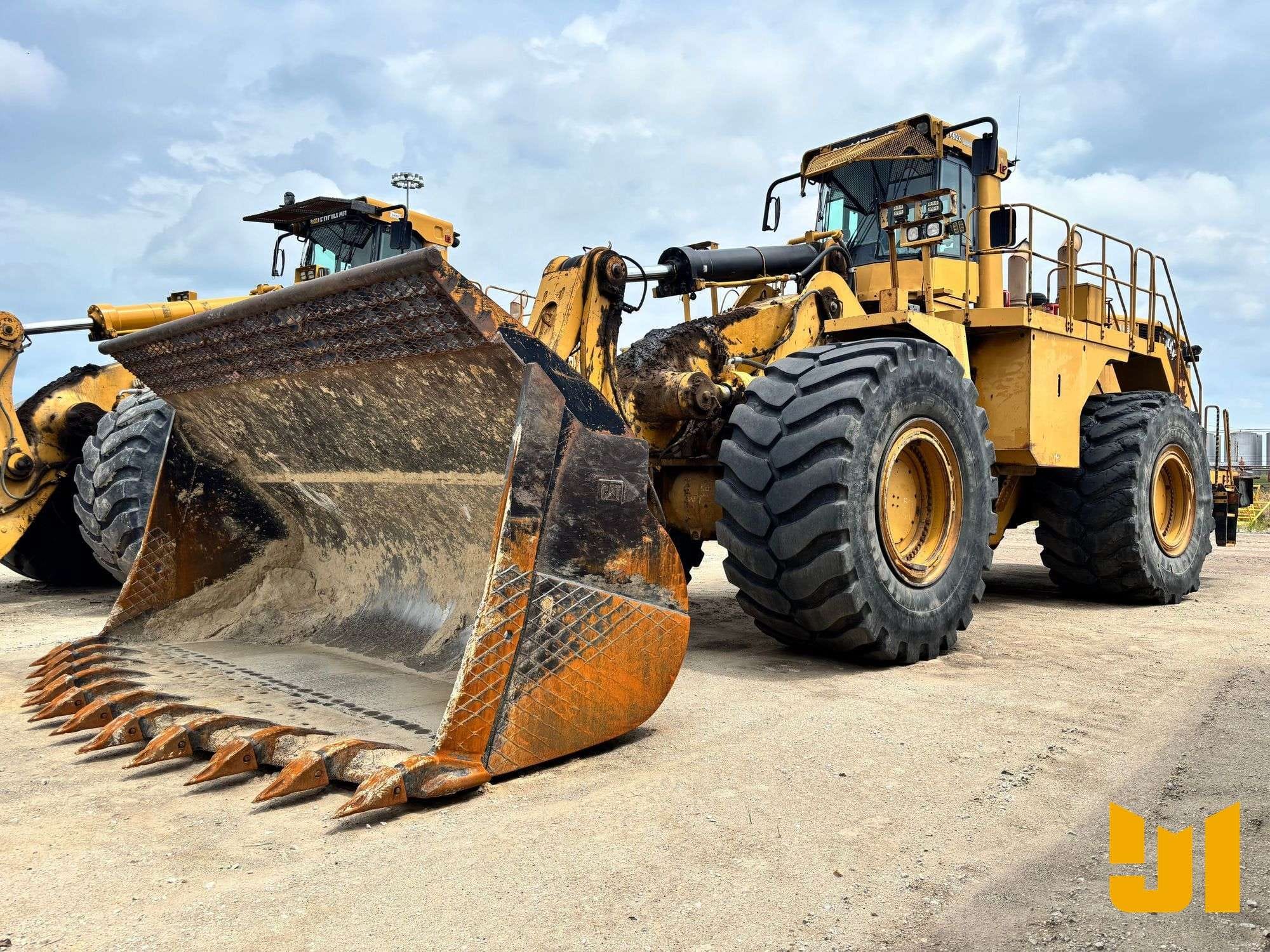 Caterpillar 992G Equipment Image0