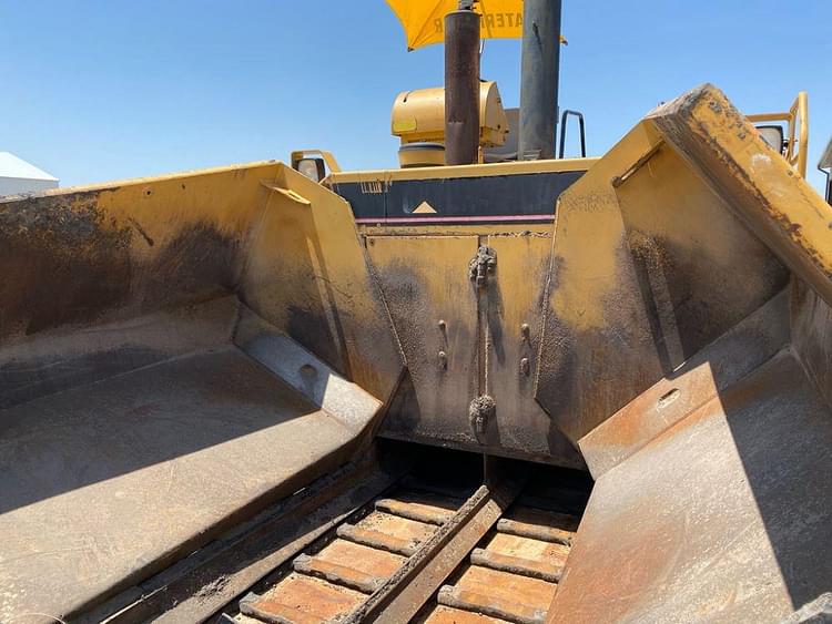 Main image Caterpillar AP650B 21