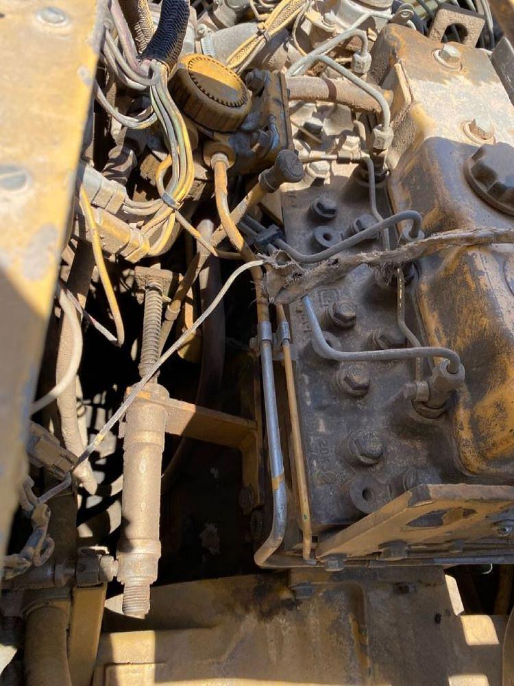 Main image Caterpillar AP650B 8