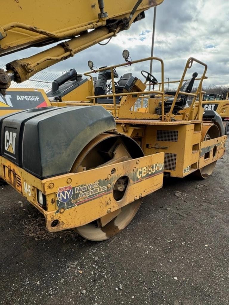 Caterpillar CB-534C Equipment Image0