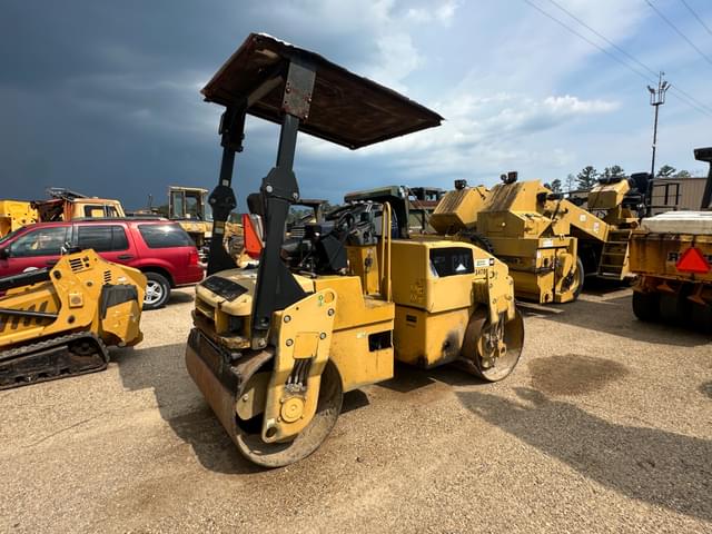 Image of Caterpillar CB34 equipment image 4