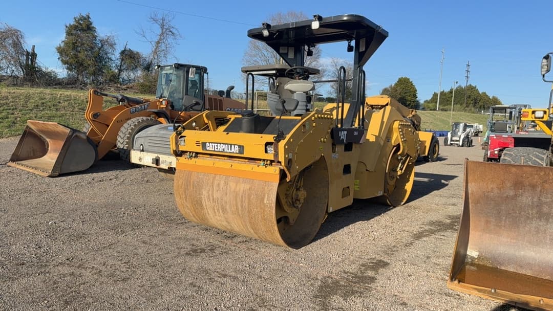 Image of Caterpillar CB54 Primary image