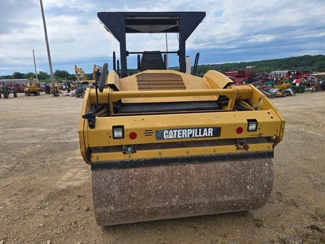 Image of Caterpillar CB54 equipment image 4
