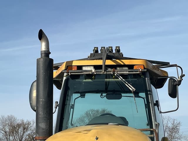 Image of Challenger CH55 equipment image 2