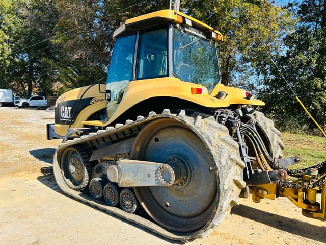 Image of Challenger 45 equipment image 2