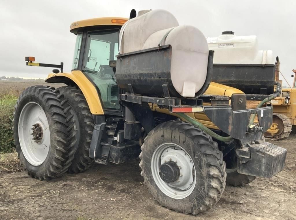 Challenger MT565 Equipment Image0