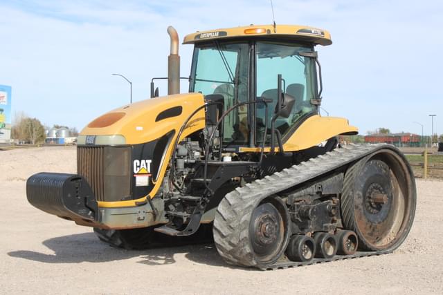 Image of Challenger MT755 equipment image 1