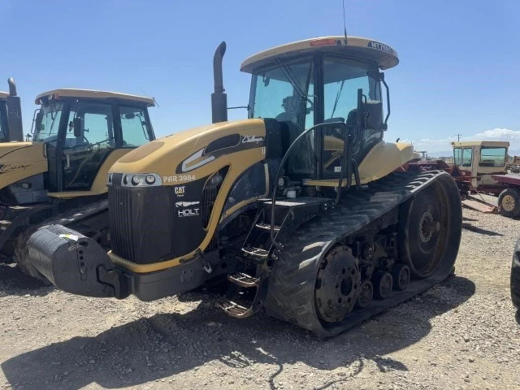 Challenger MT765C Equipment Image0